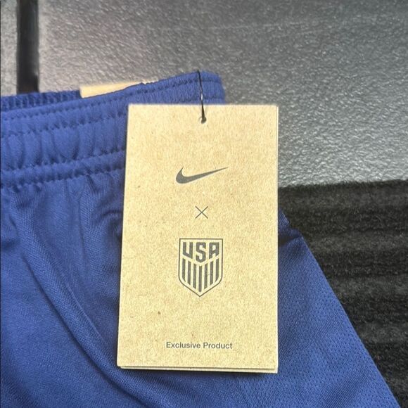 Nike Kids Blue Shorts - Picture 1 of 4